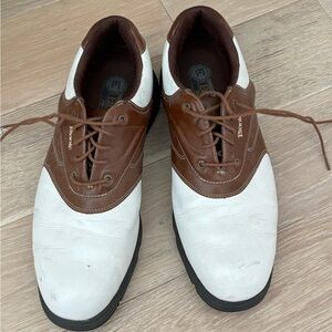 Men’s Golf Shoes White and Brown Leather Oxfords with Textured Finish